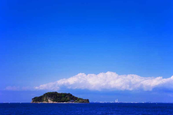 横須賀沖
